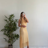 Vestido com padrão de bolinhas