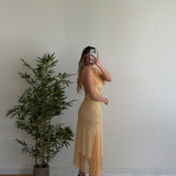 Vestido com padrão de bolinhas