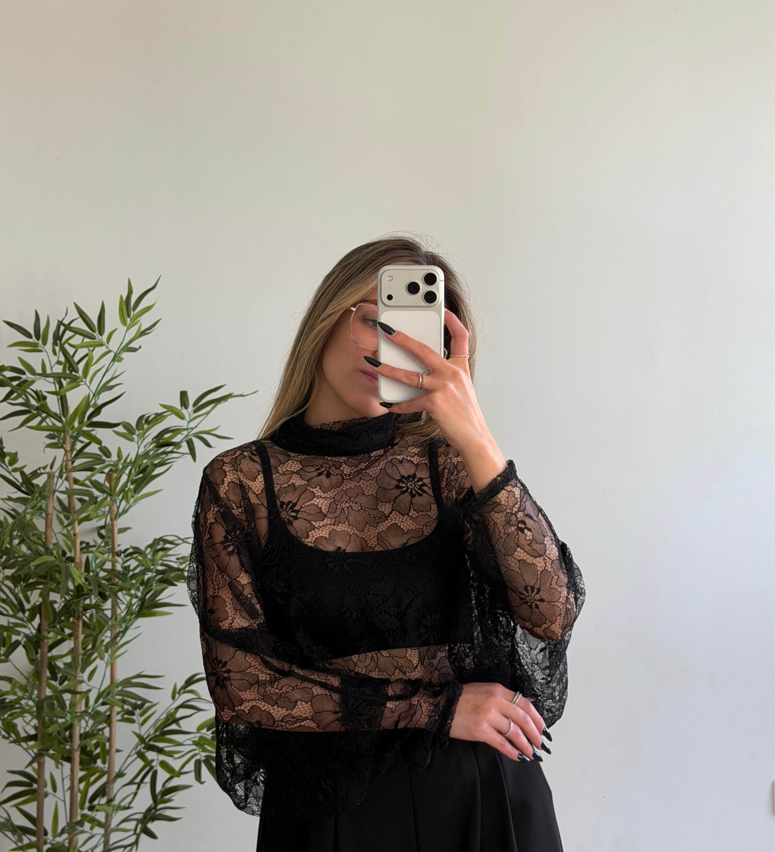 Camisola Lumina em renda